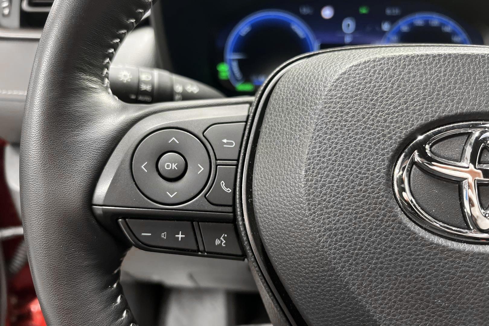 TOYOTA RAV4 PLUG-IN 2024