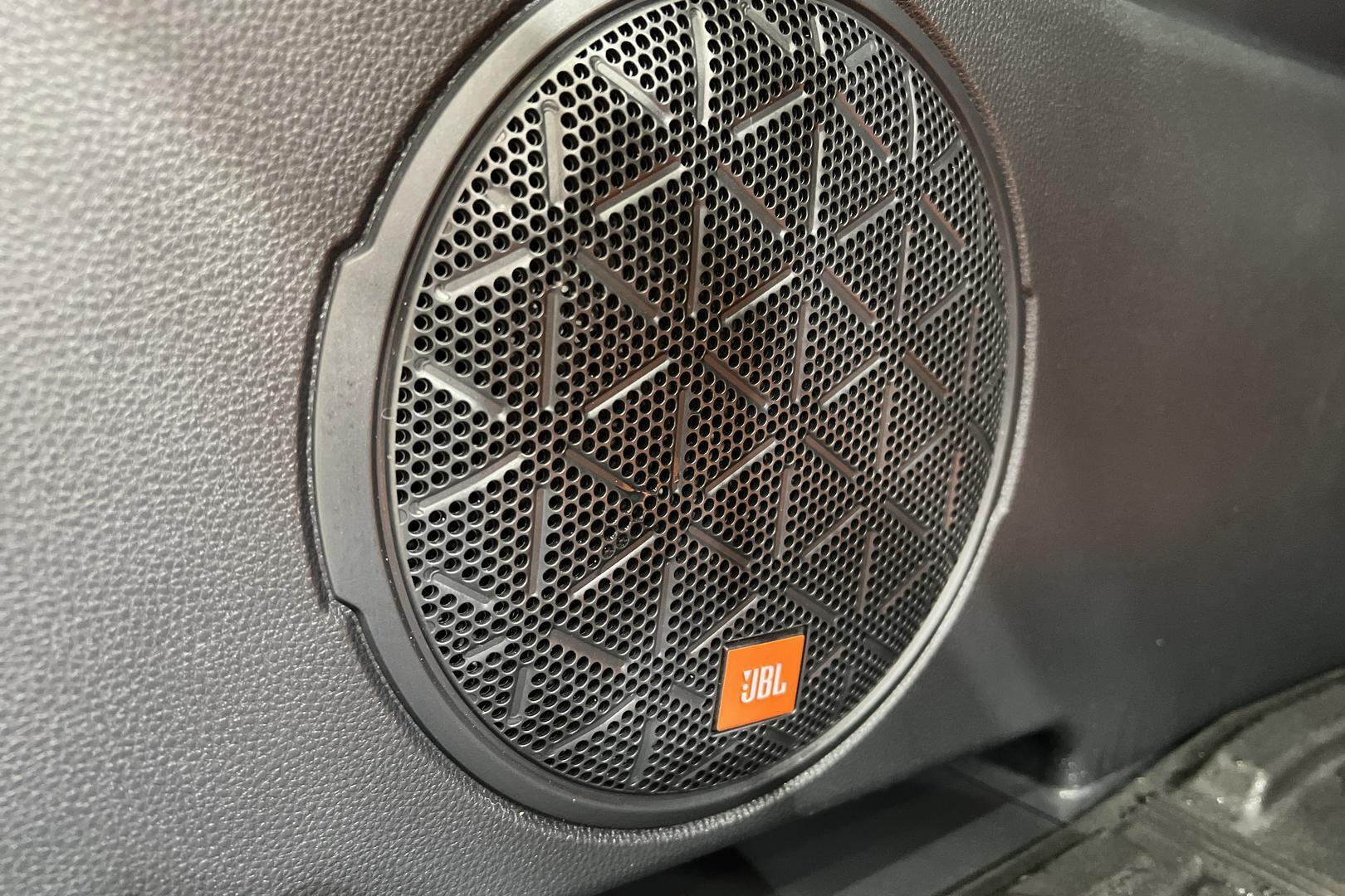 TOYOTA RAV4 PLUG-IN 2024