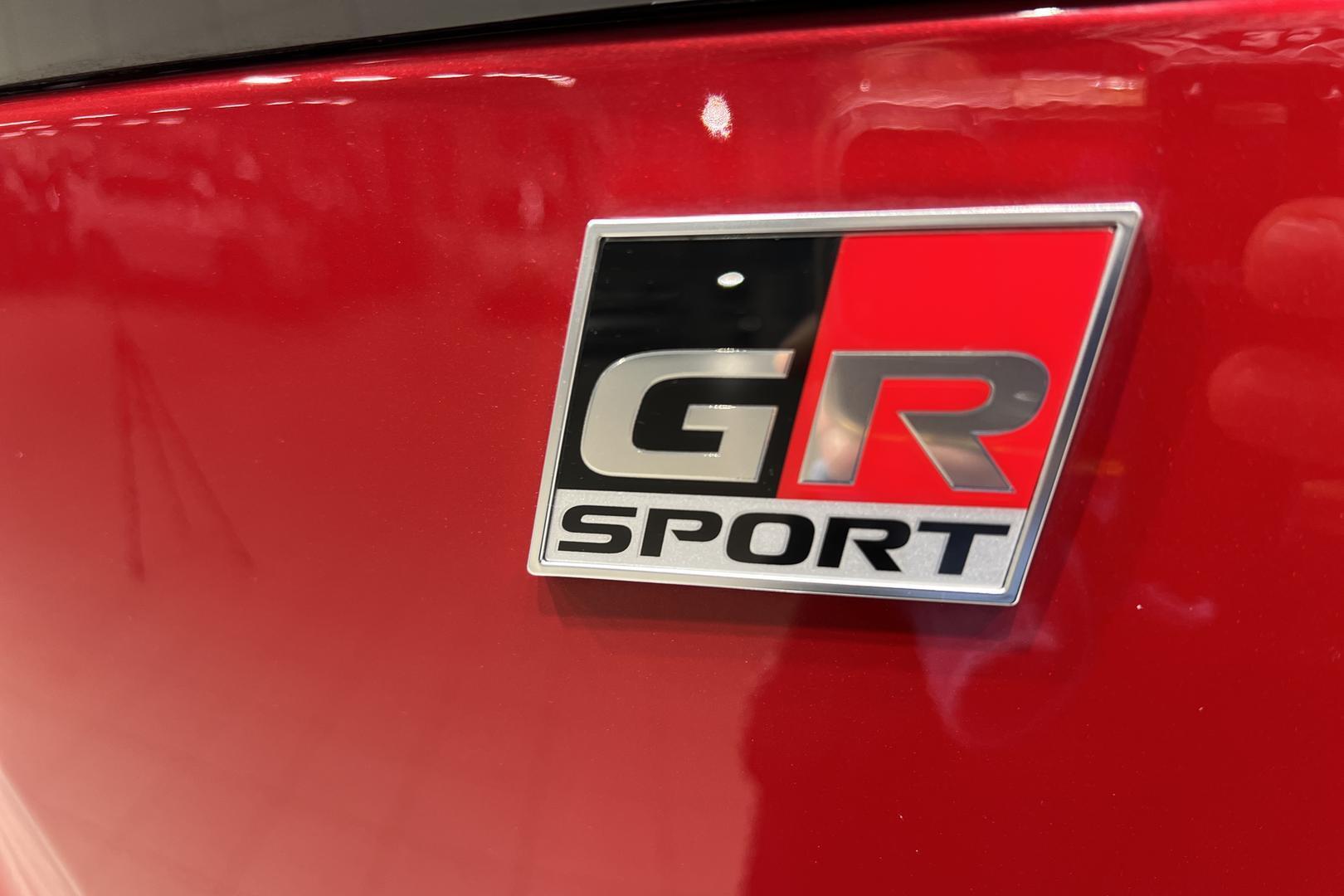 TOYOTA RAV4 PLUG-IN 2024