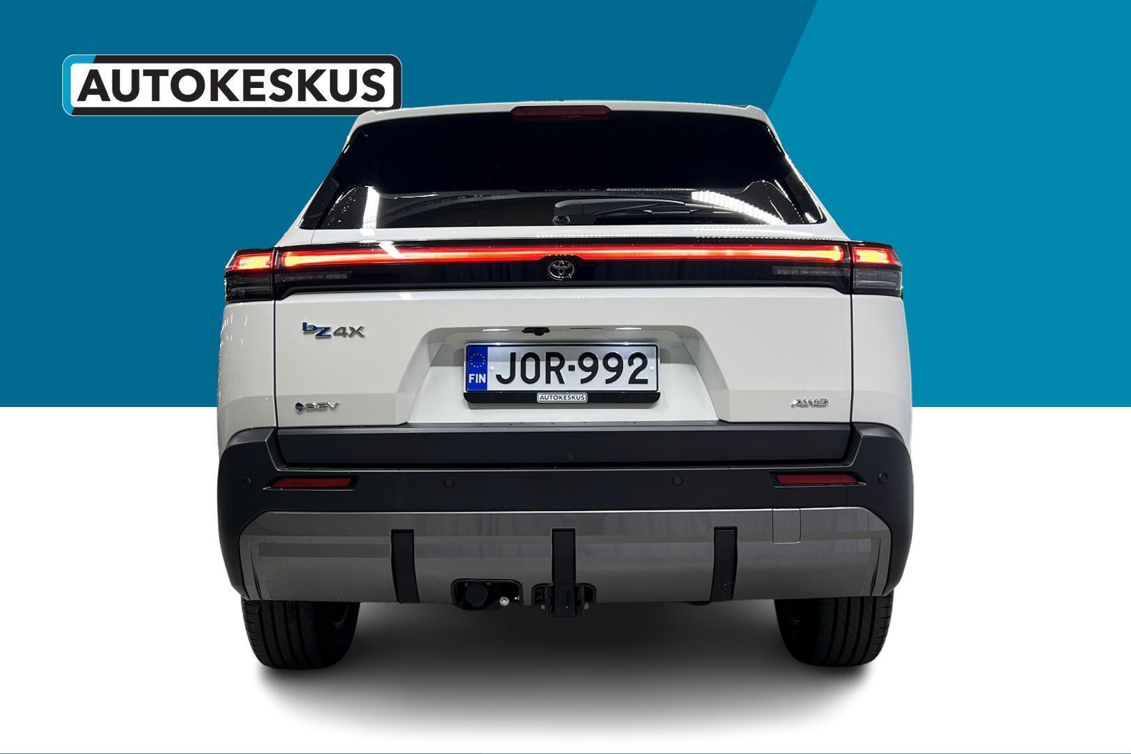 TOYOTA bZ4X Touring 2026