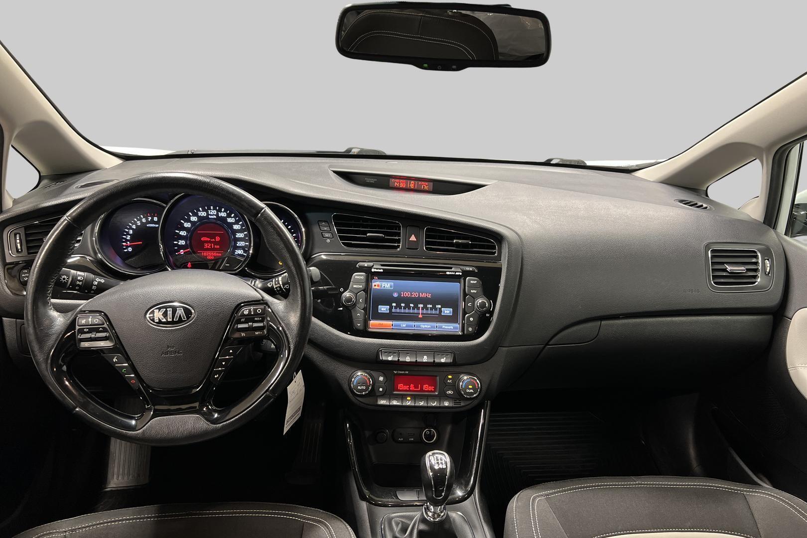 KIA cee'd 2014