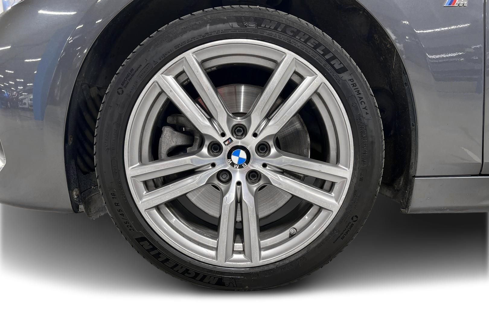 BMW 2-sarja 13