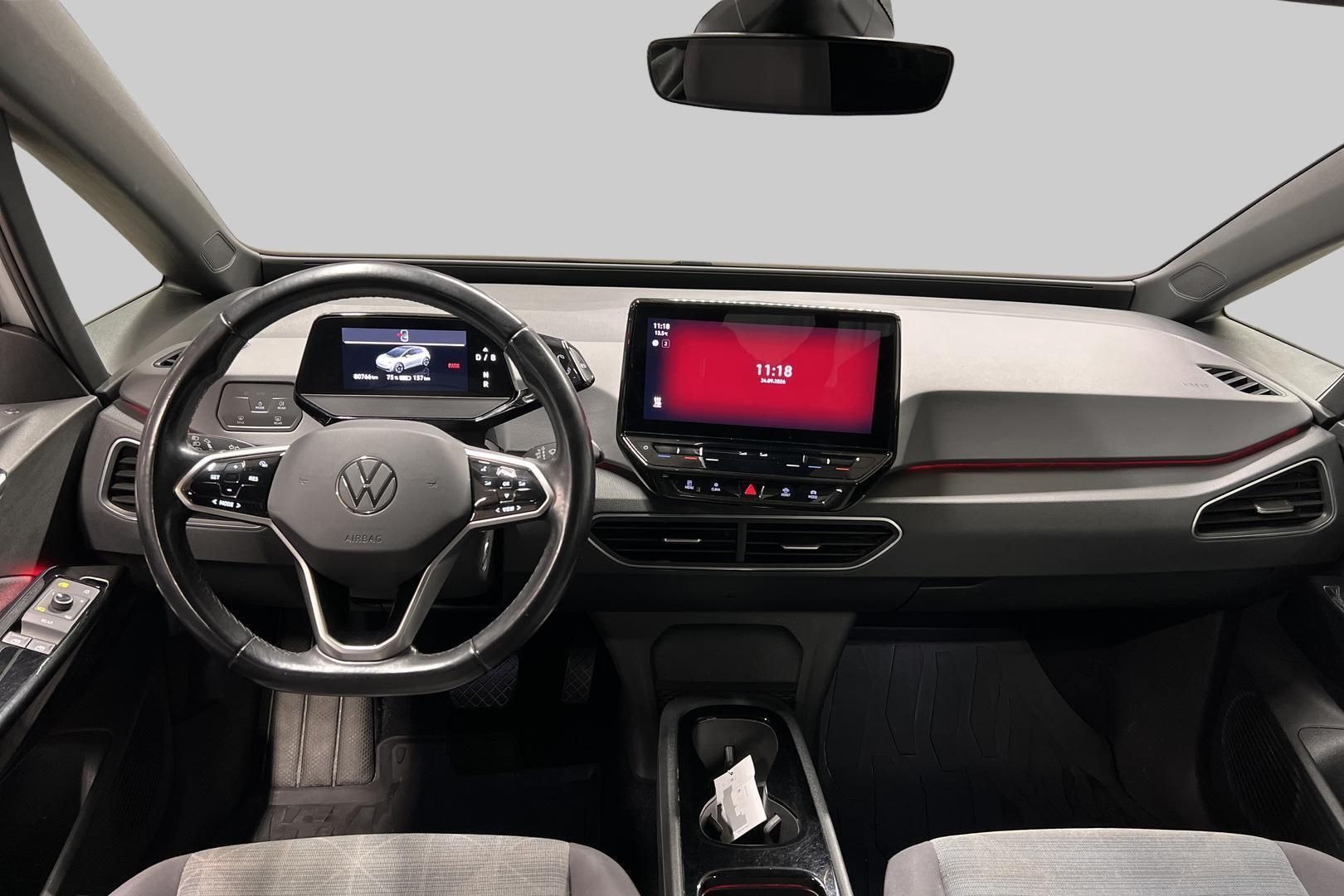 VOLKSWAGEN ID.3 11