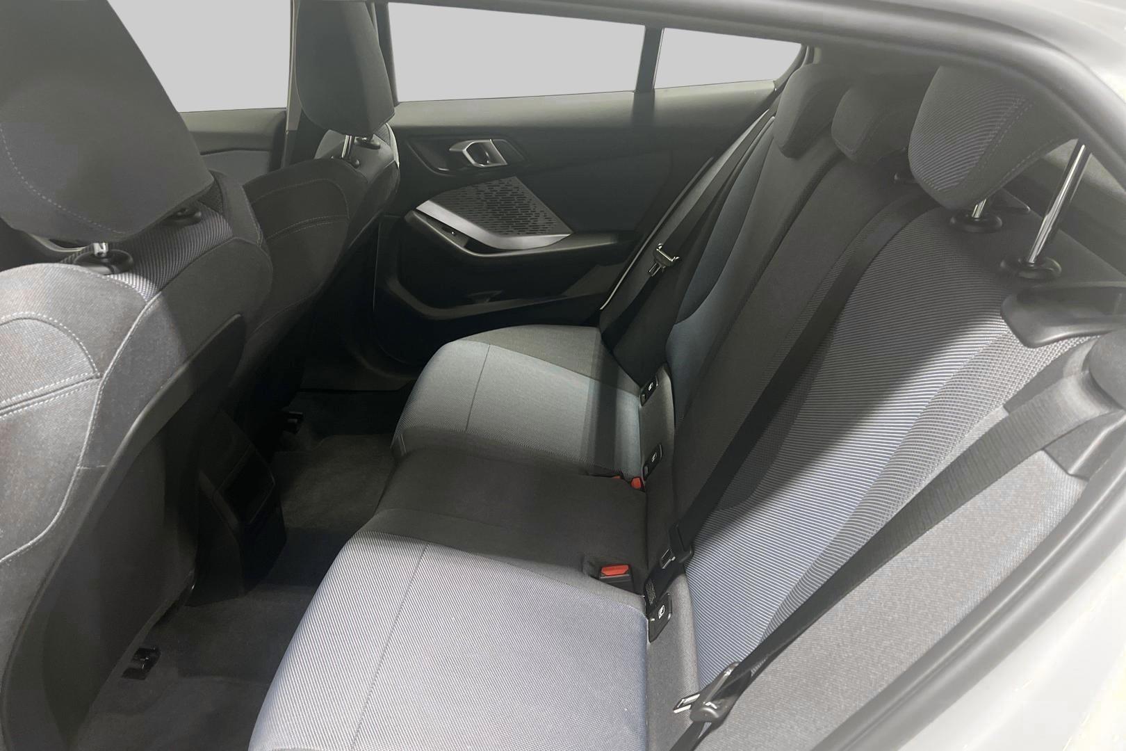 BMW 1-sarja 2025