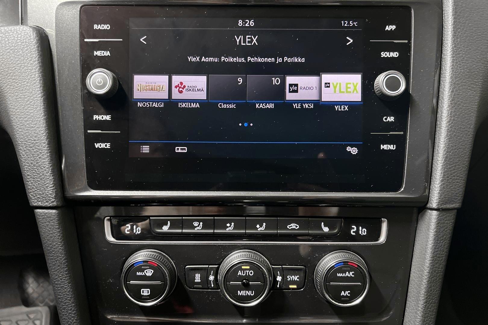 VOLKSWAGEN Golf 2019