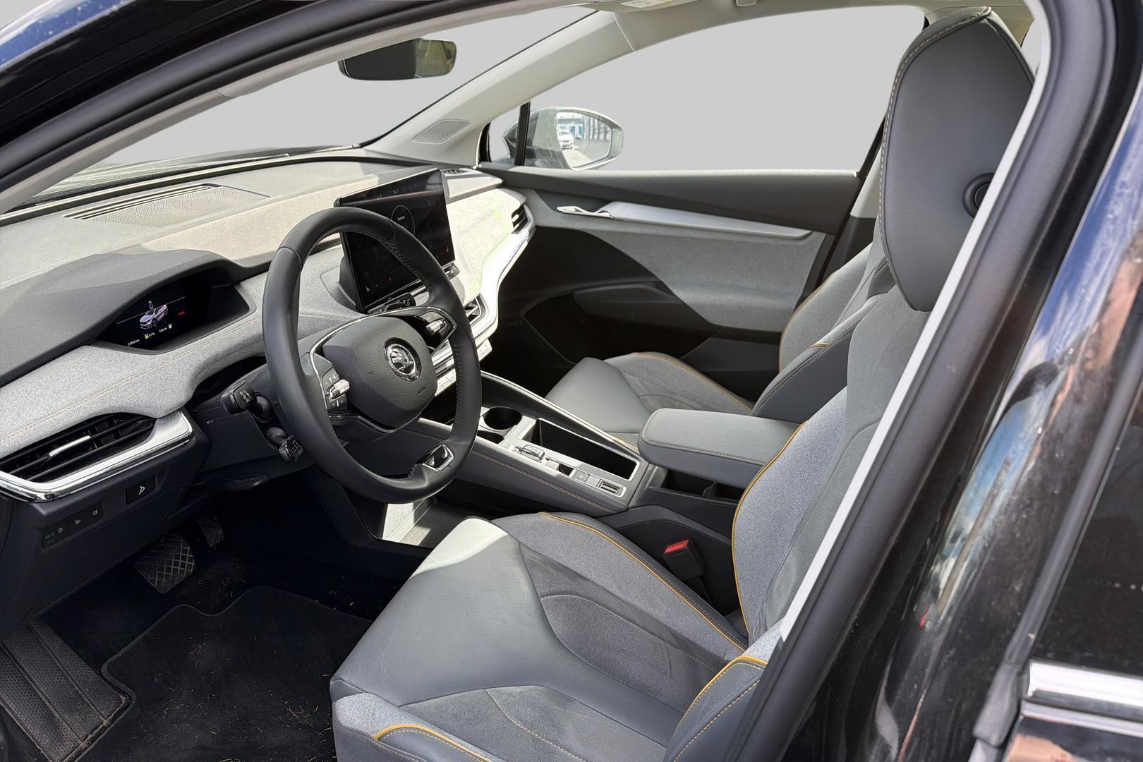 SKODA Enyaq 2025