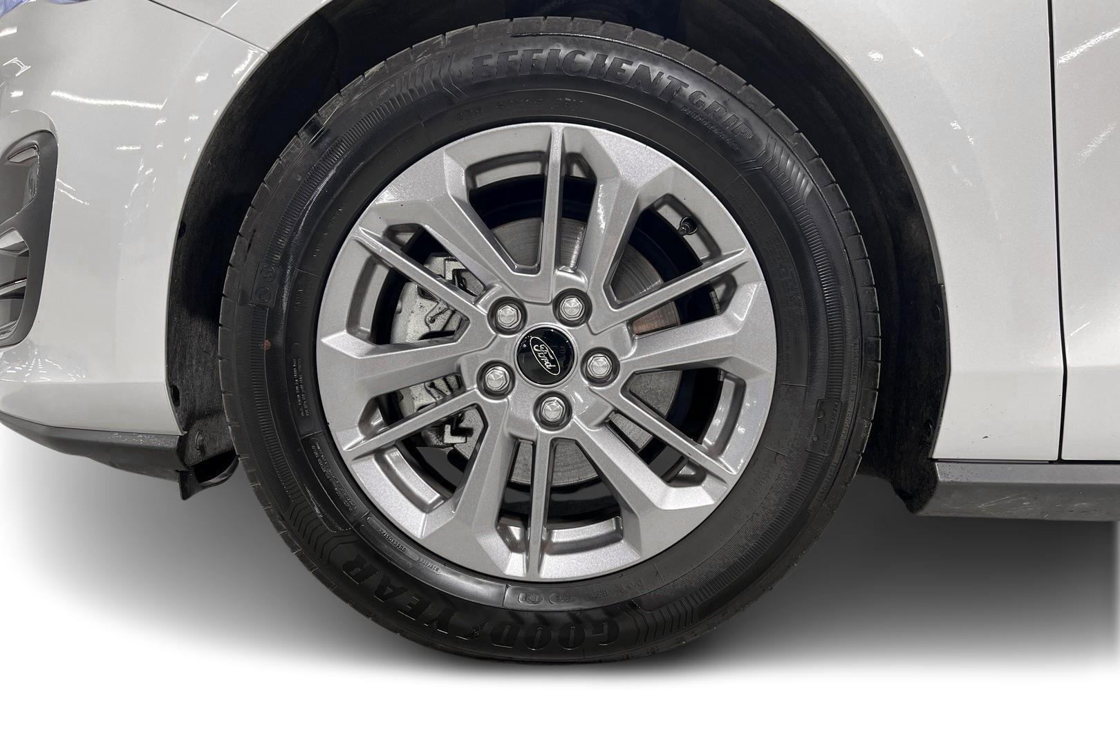 FORD Focus 13