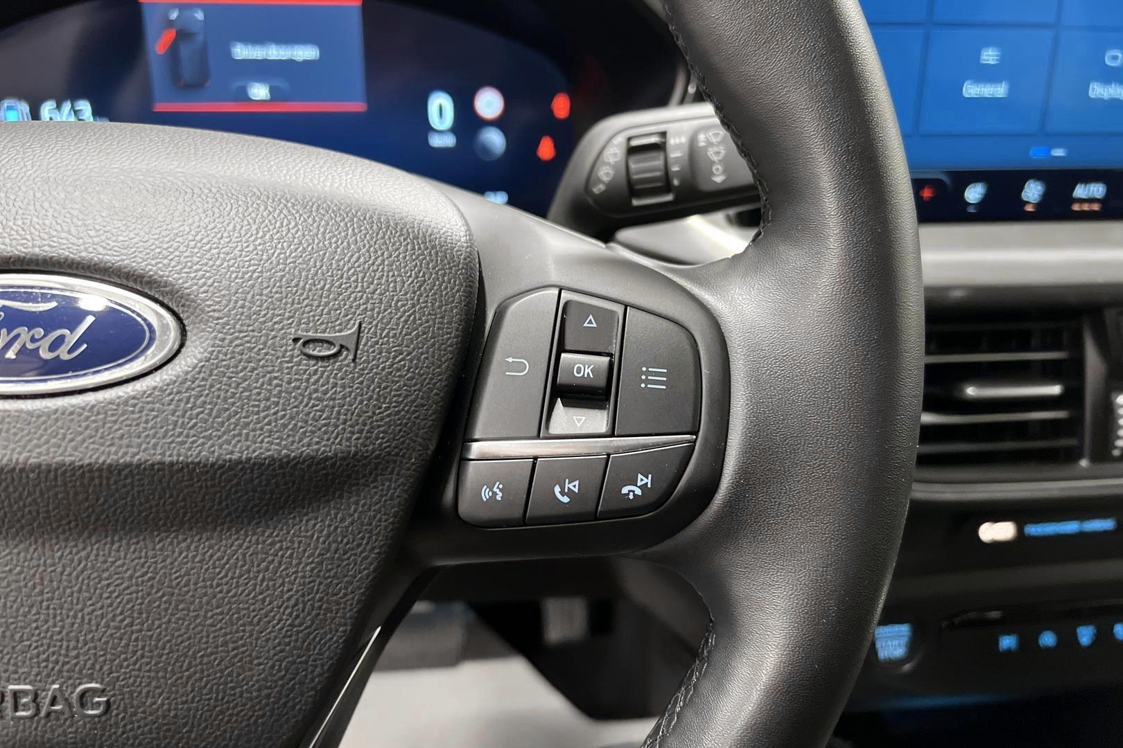 FORD Focus 16