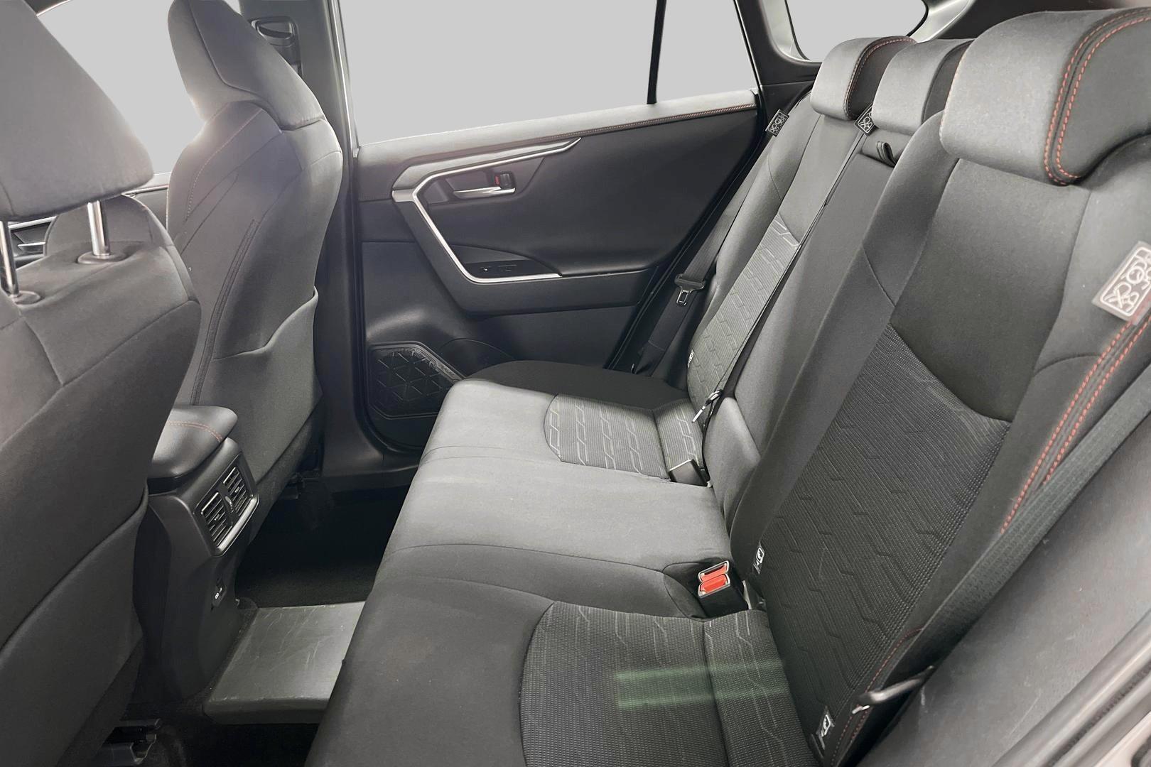 TOYOTA RAV4 Plug-in 2024