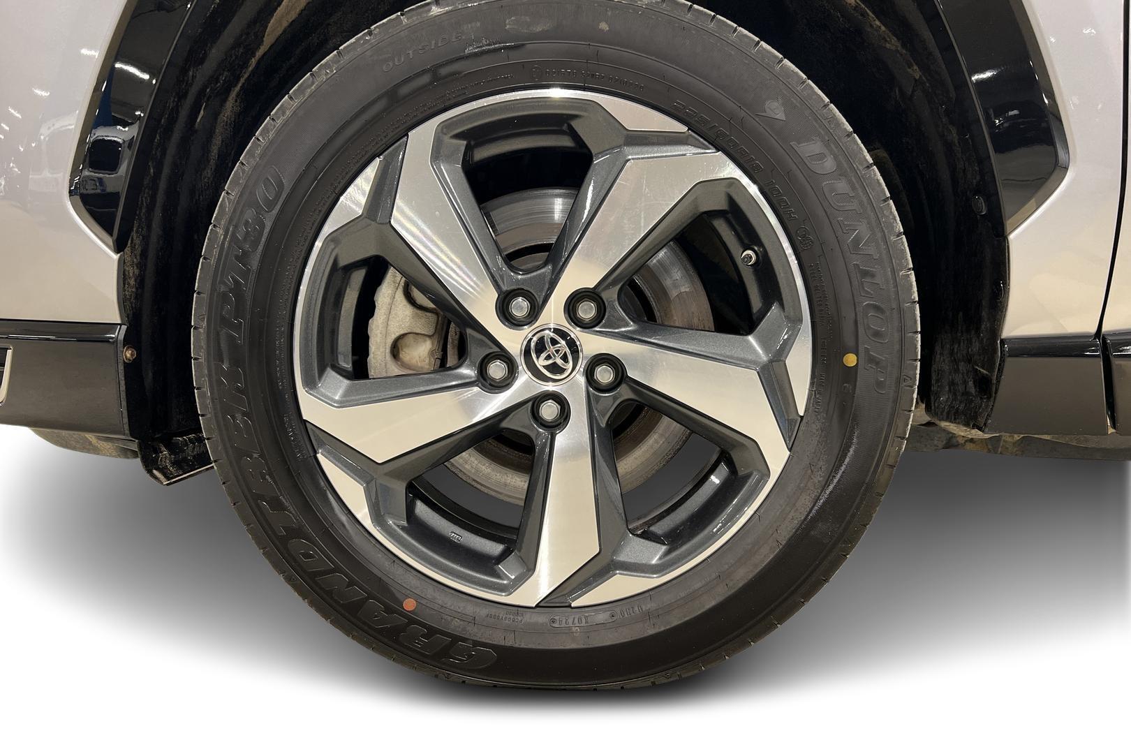 TOYOTA RAV4 Plug-in 2024