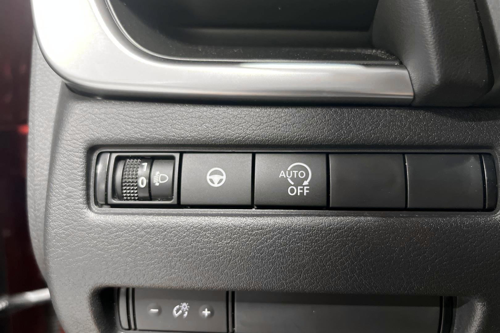NISSAN Qashqai 2025