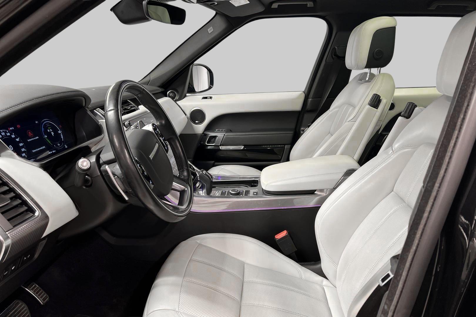 LAND ROVER Range Rover Sport 9