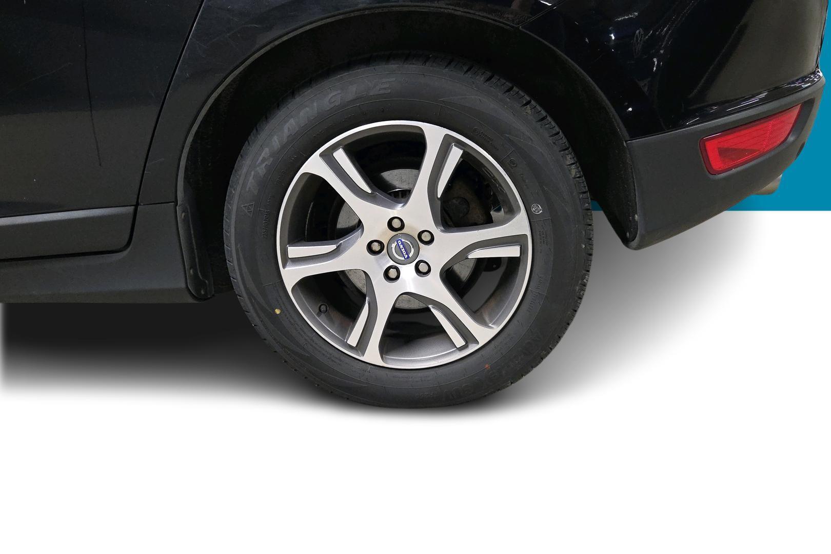 VOLVO XC60 2012