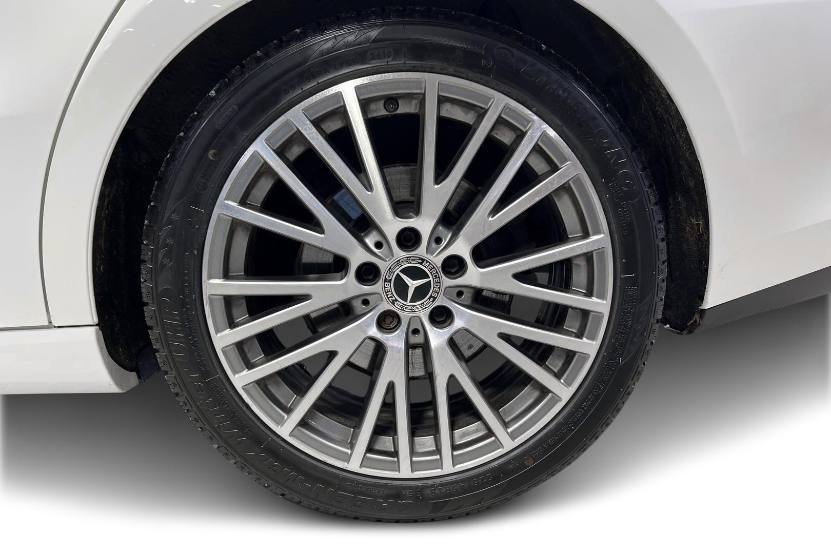 MERCEDES-BENZ CLA 2019