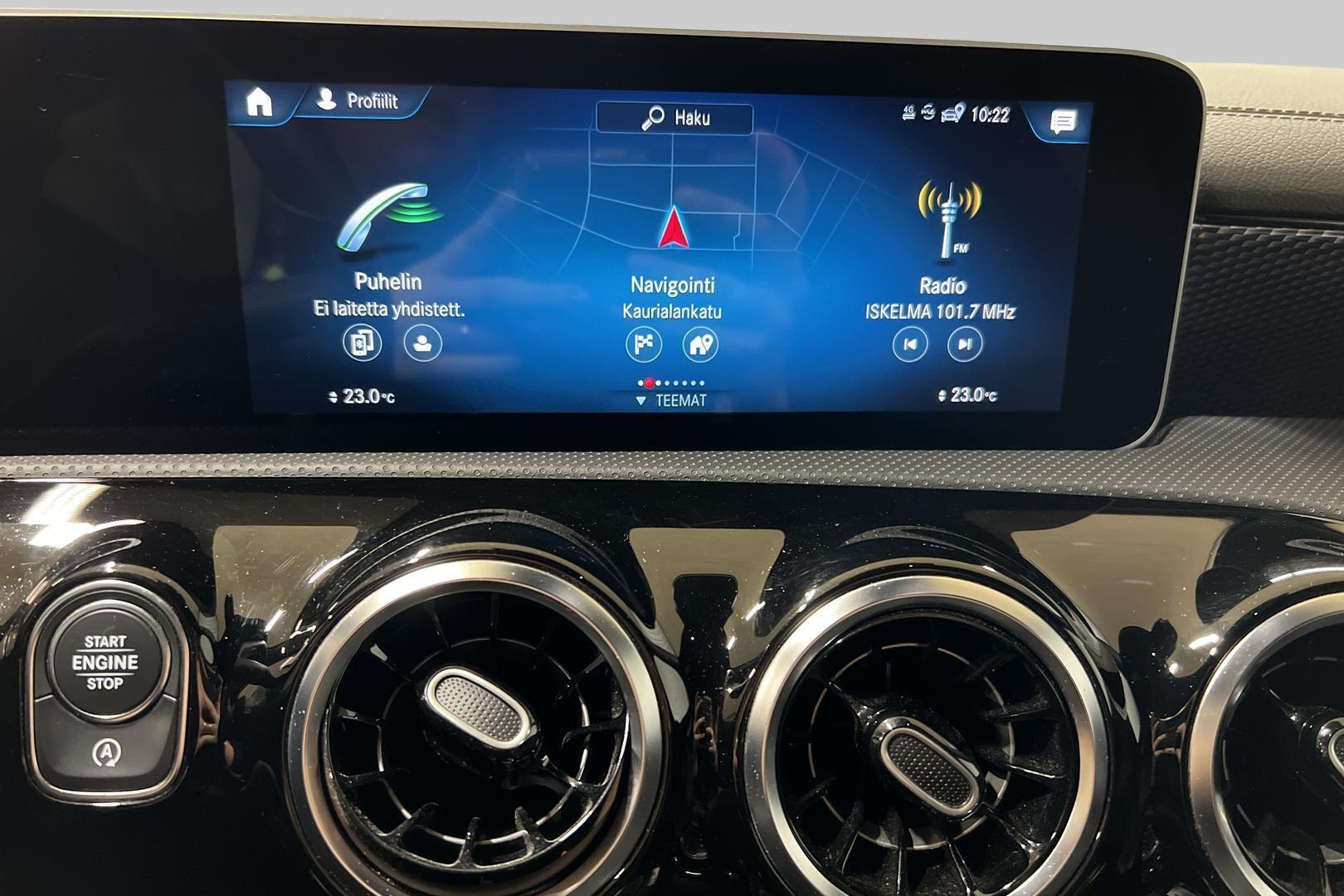 MERCEDES-BENZ CLA 2019