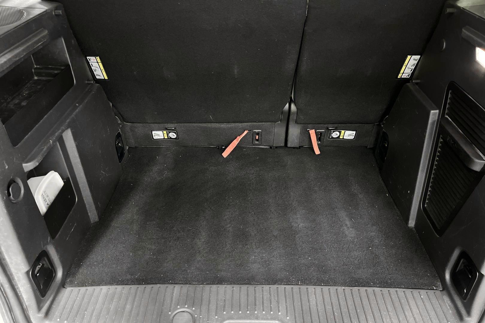 FORD Tourneo Courier 2015