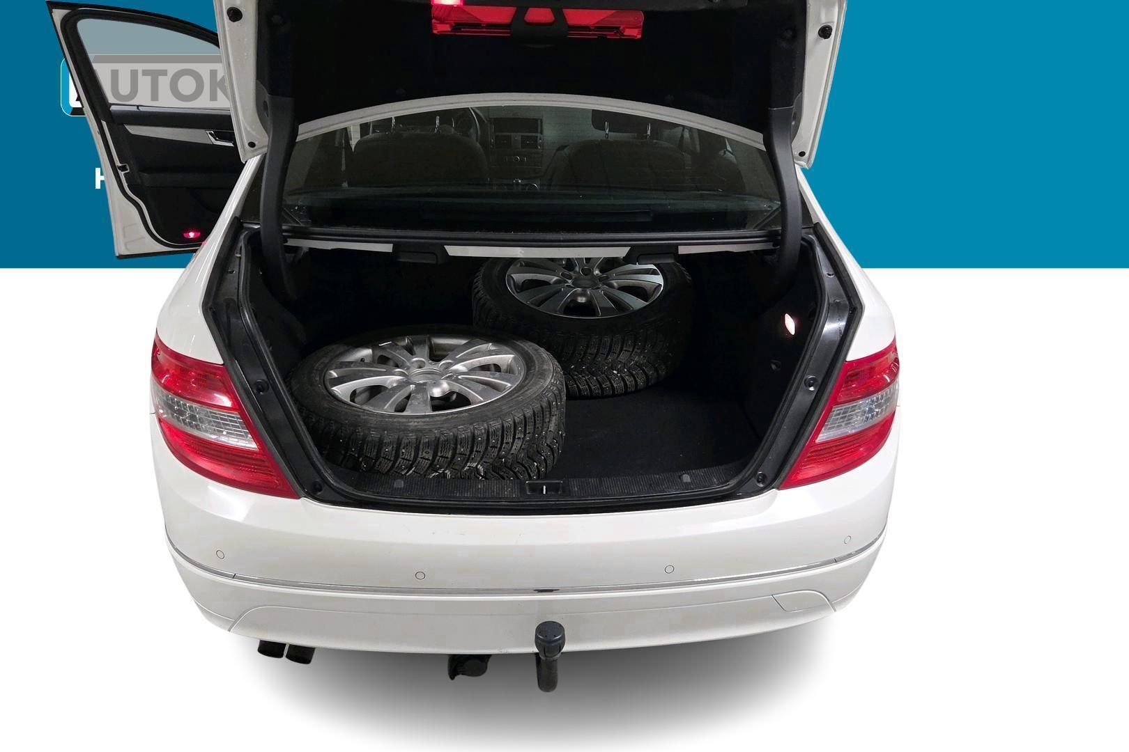 MERCEDES-BENZ C 2010