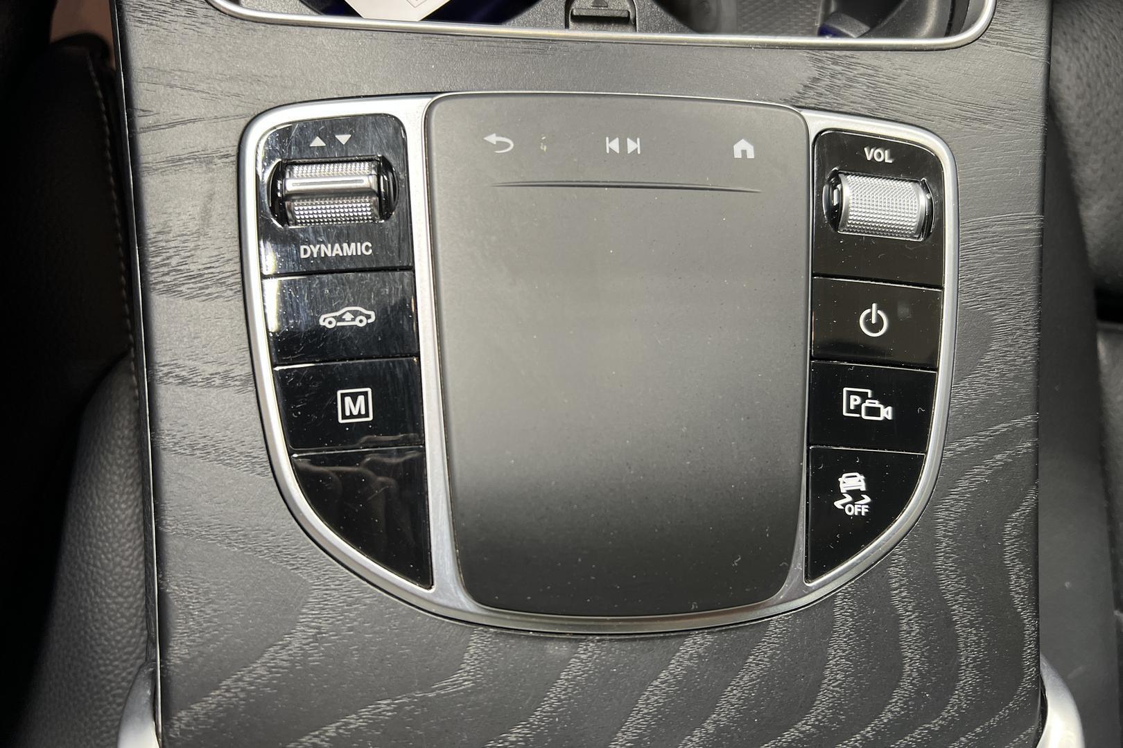 MERCEDES-BENZ GLC 2022