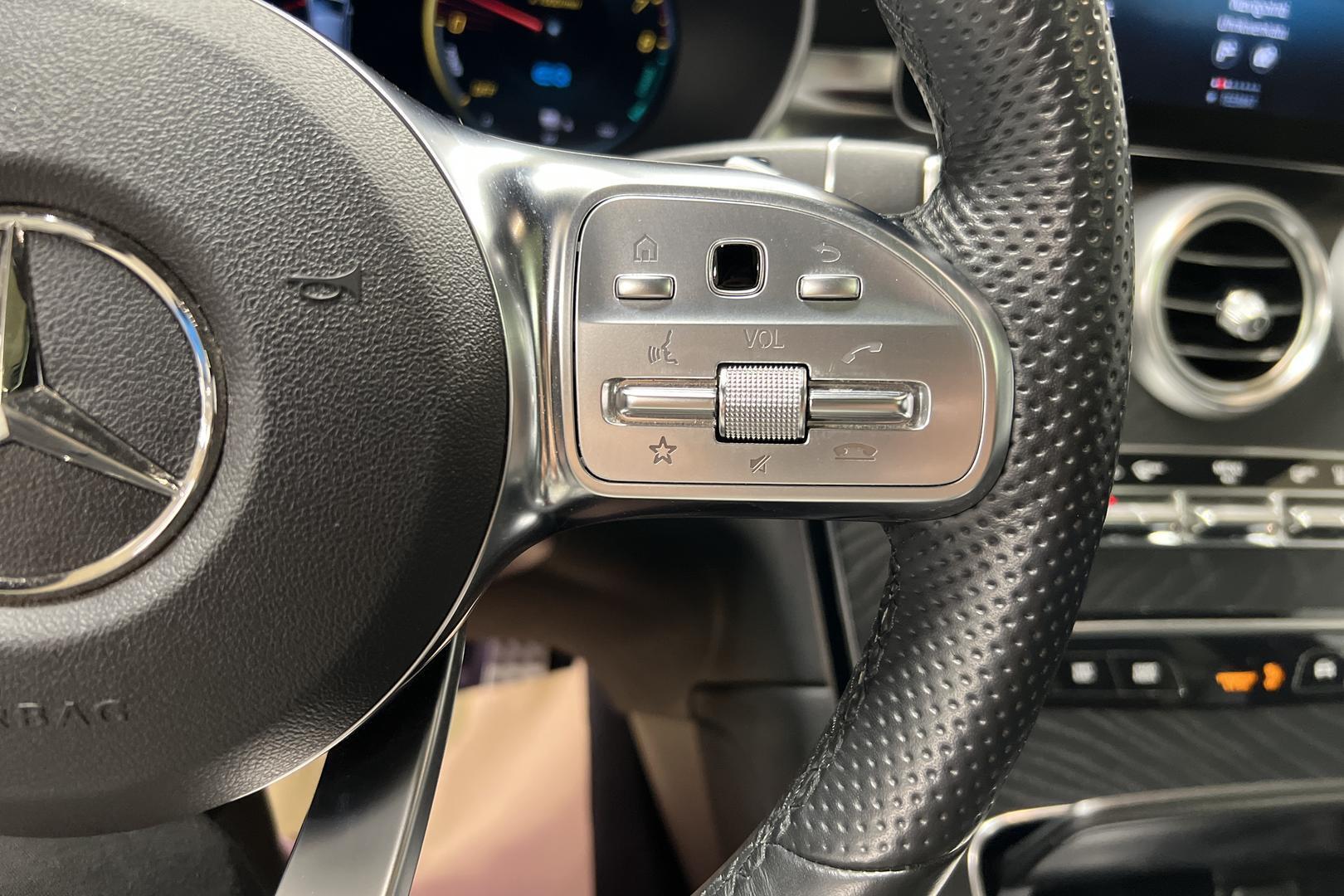 MERCEDES-BENZ GLC 2022