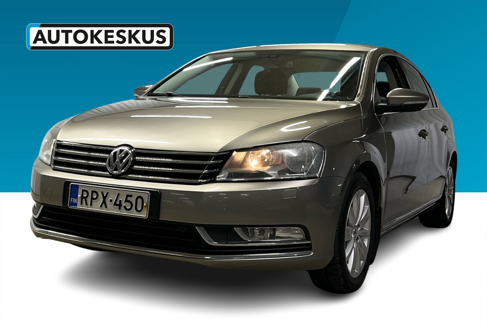 VOLKSWAGEN Passat 2013