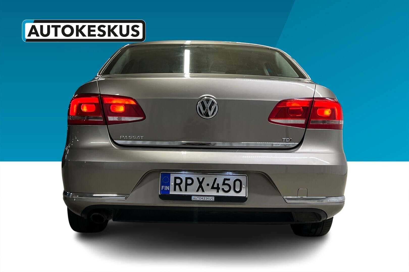 VOLKSWAGEN Passat 2013