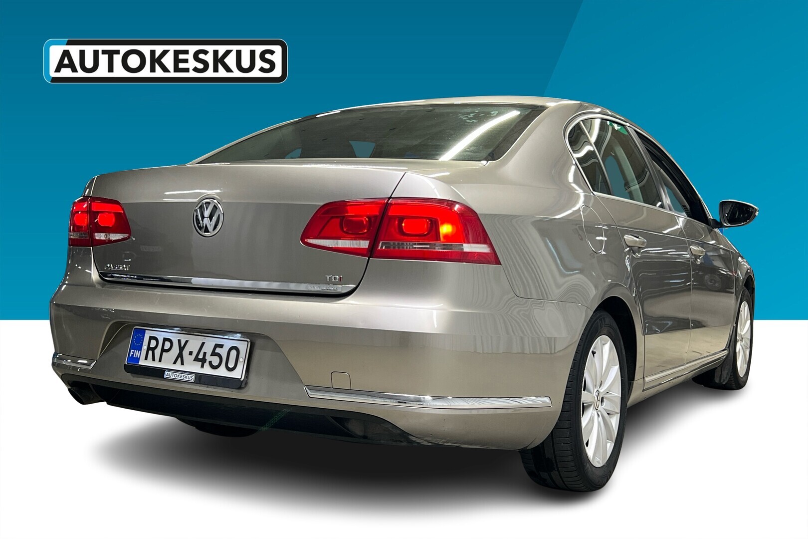 VOLKSWAGEN Passat 2013