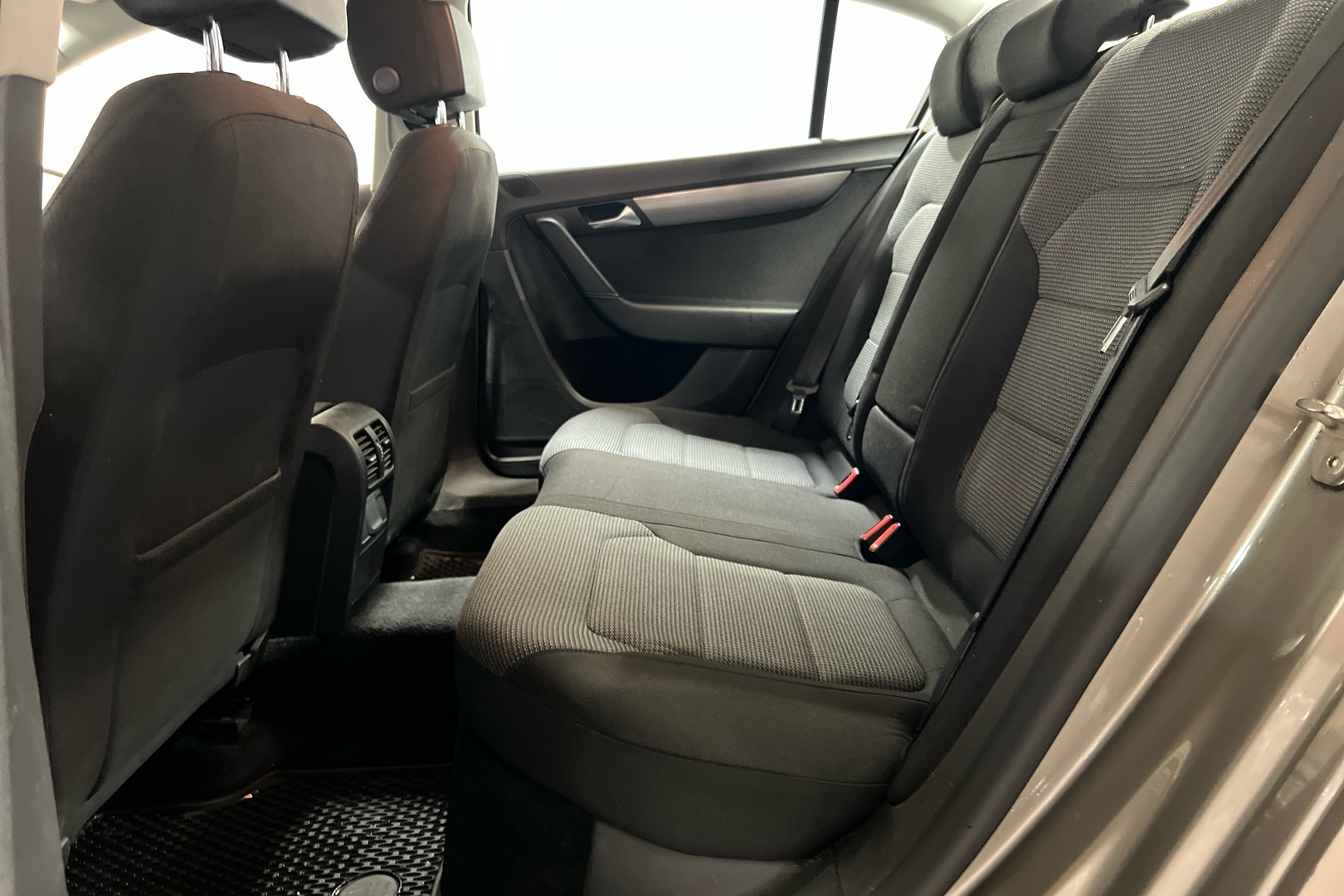 VOLKSWAGEN Passat 2013