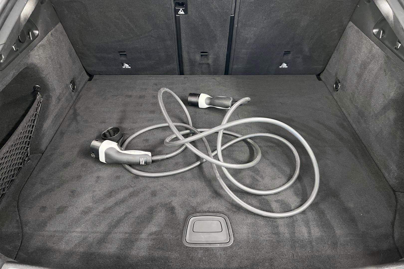 MERCEDES-BENZ GLC 2022