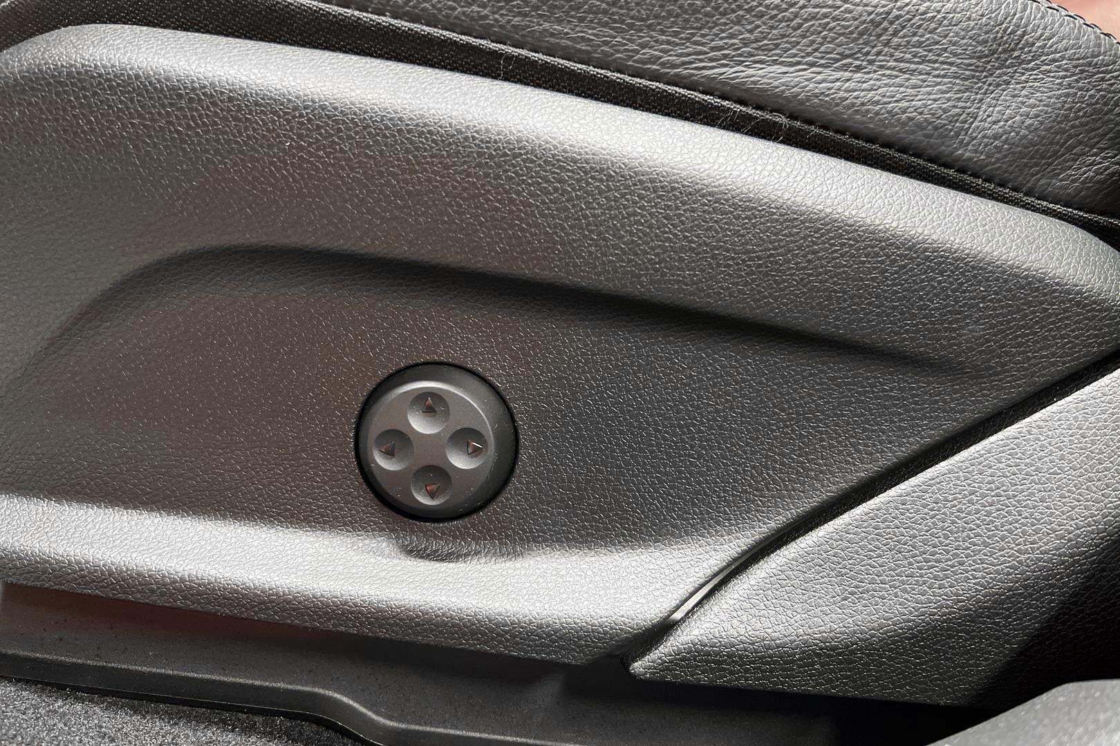 MERCEDES-BENZ GLC 2022