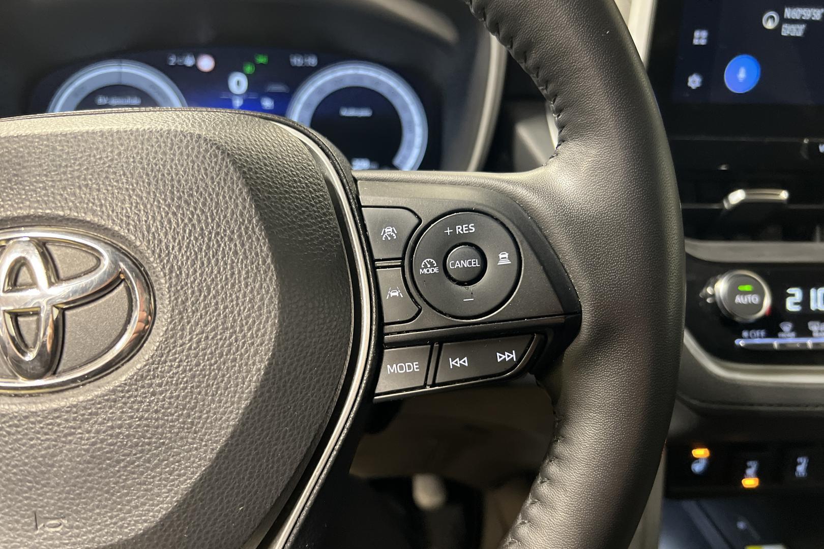 TOYOTA Corolla Cross 2023