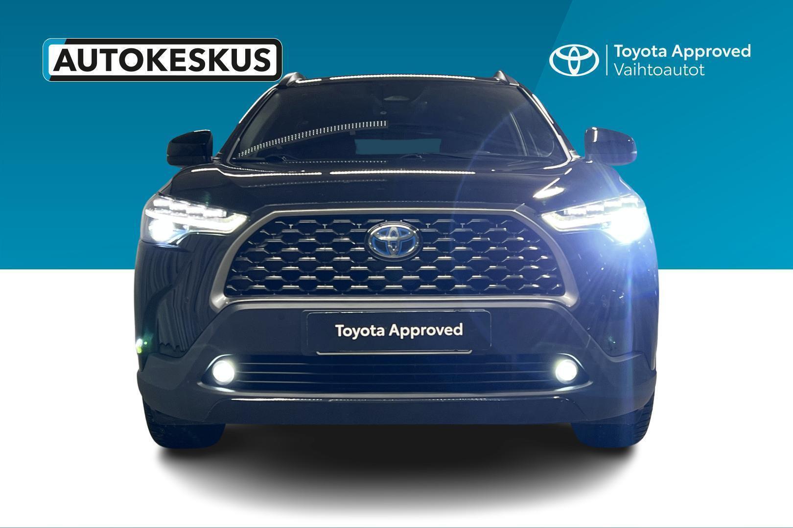 TOYOTA Corolla Cross 2023