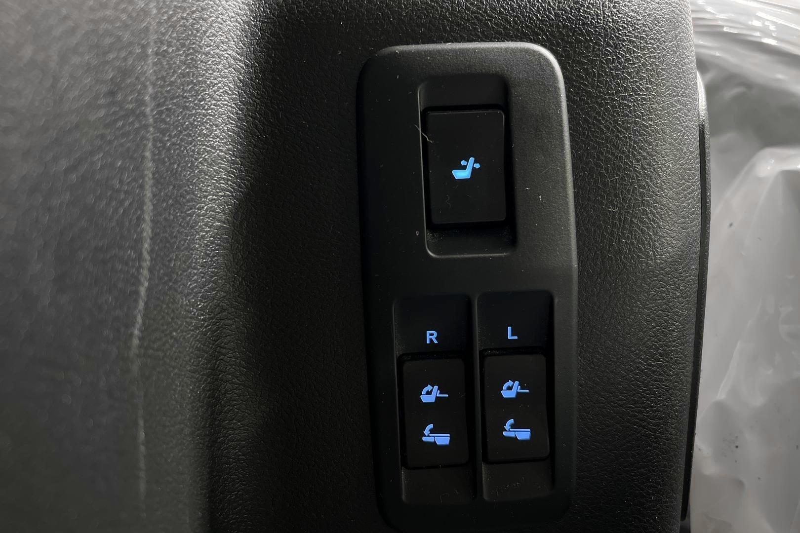 TOYOTA Land Cruiser 2021