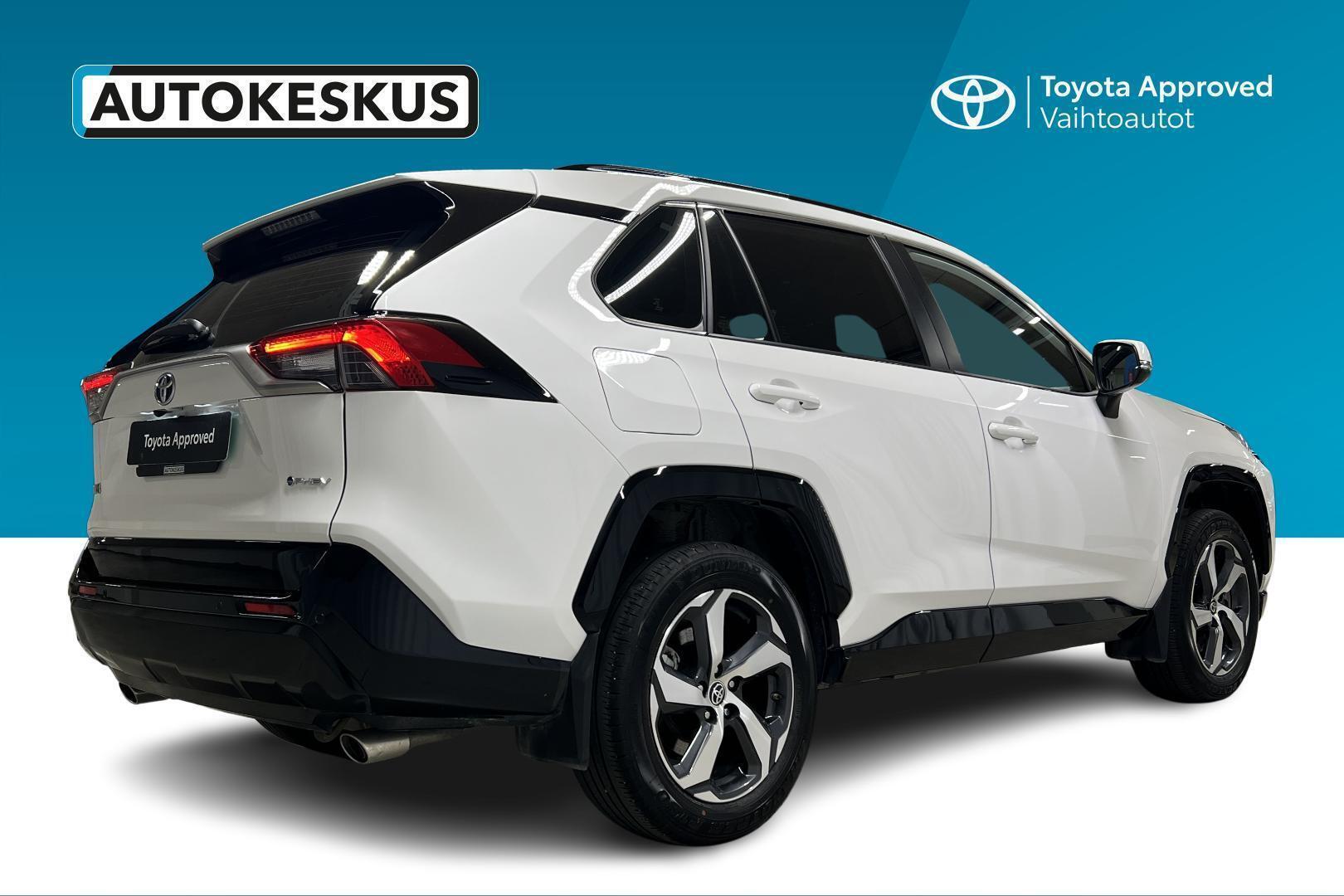 TOYOTA RAV4 Plug-in 5
