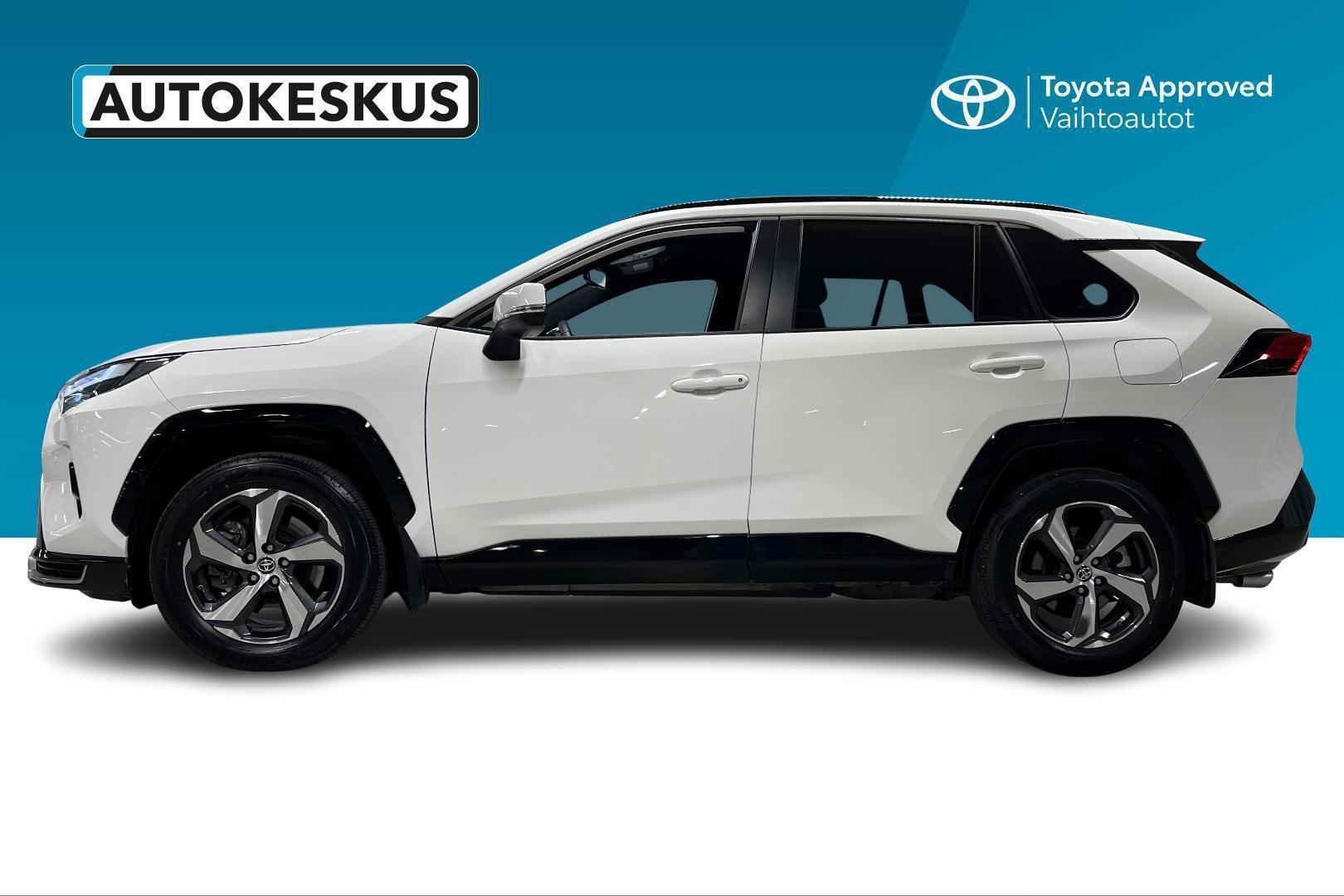TOYOTA RAV4 Plug-in 8