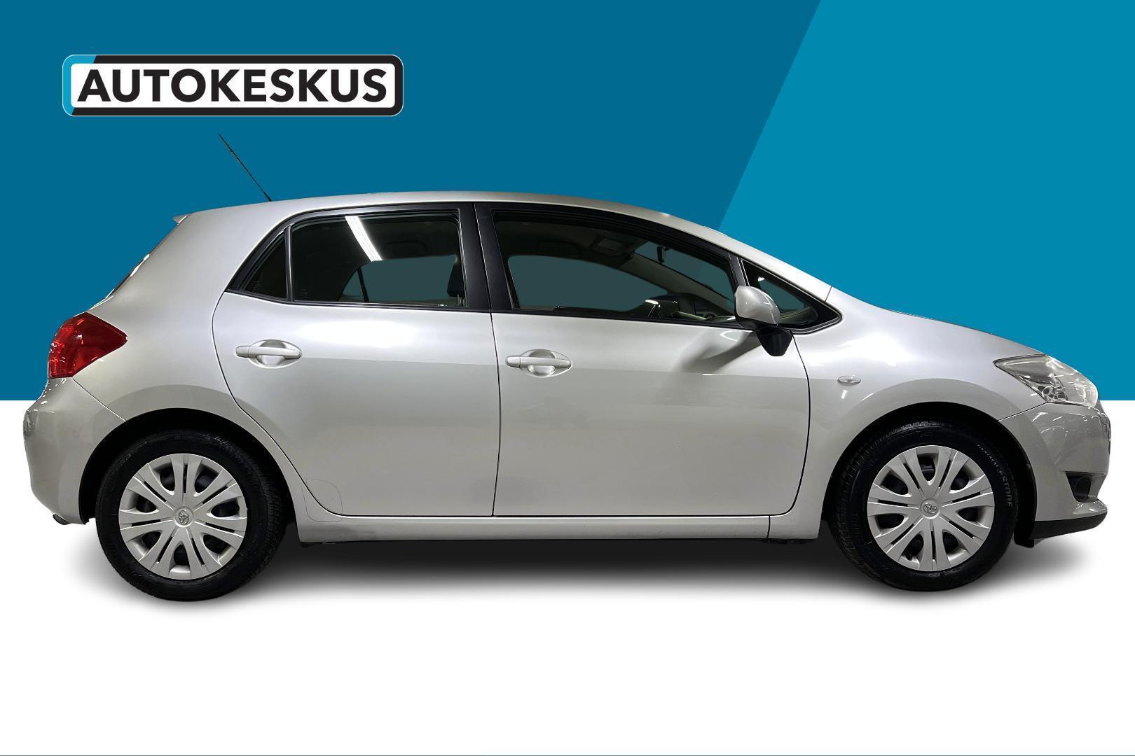 TOYOTA Auris 2007