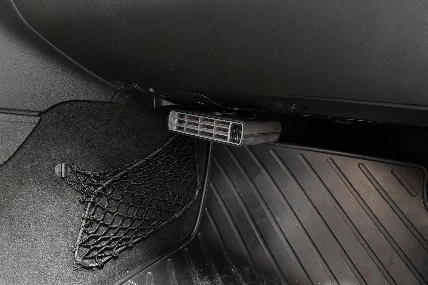 MERCEDES-BENZ E 2012