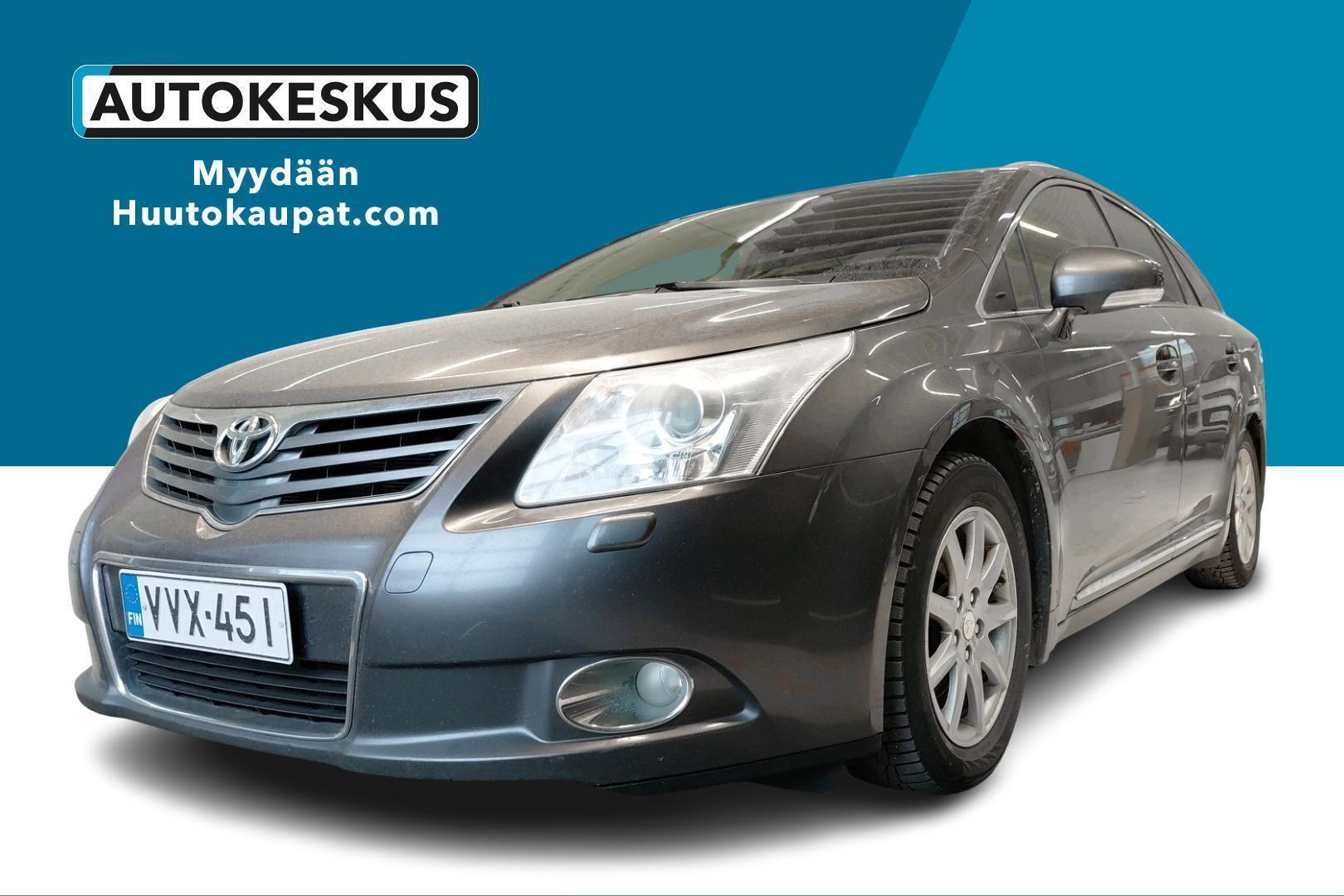 TOYOTA Avensis 2011