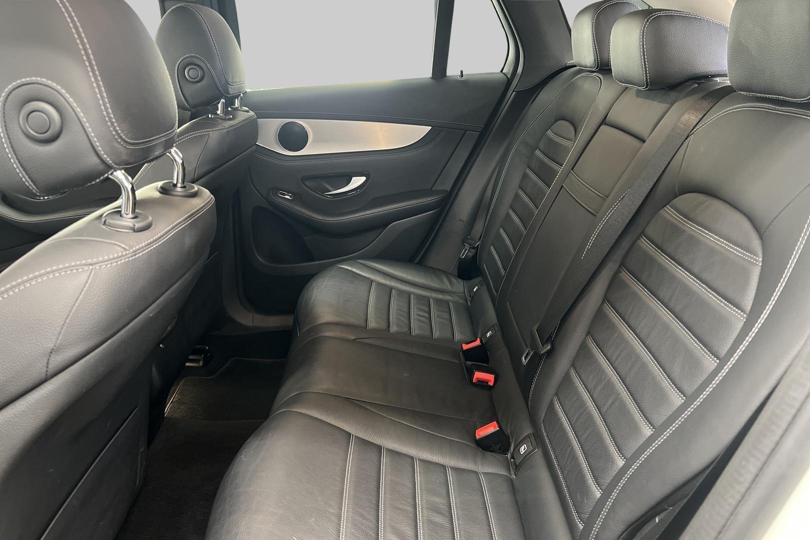 MERCEDES-BENZ GLC 2020