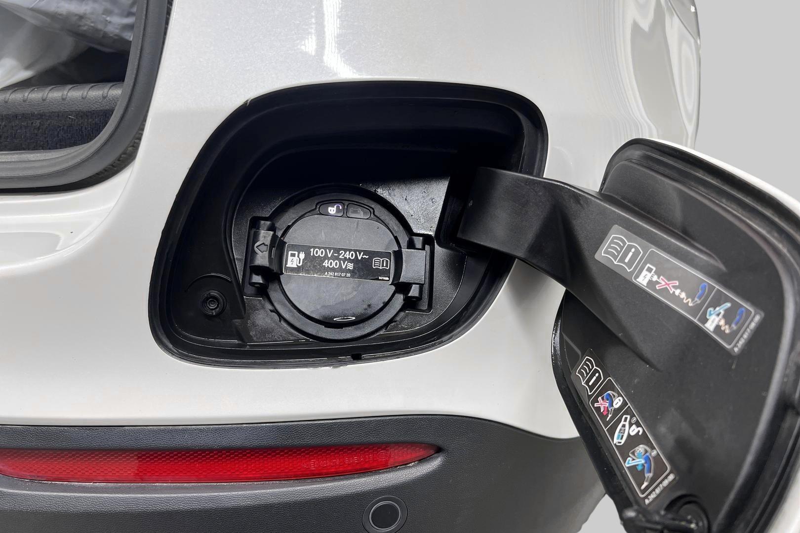 MERCEDES-BENZ GLC 2020