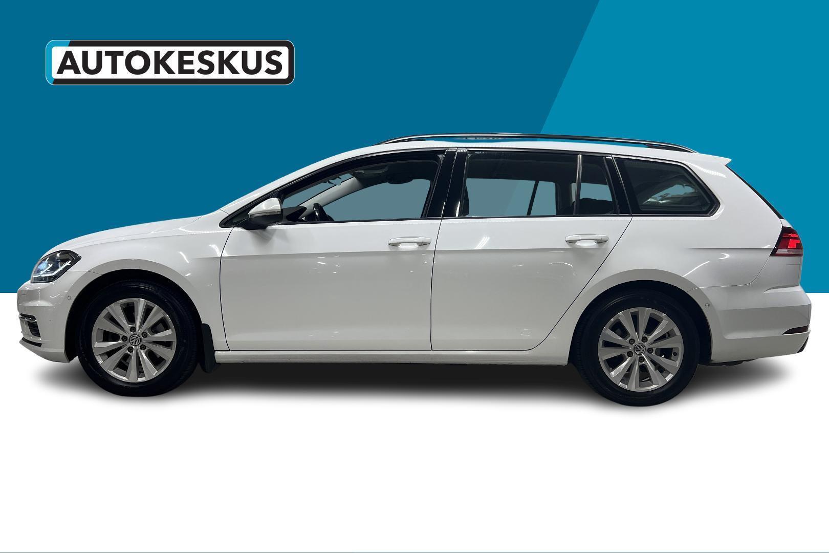 VOLKSWAGEN Golf 8
