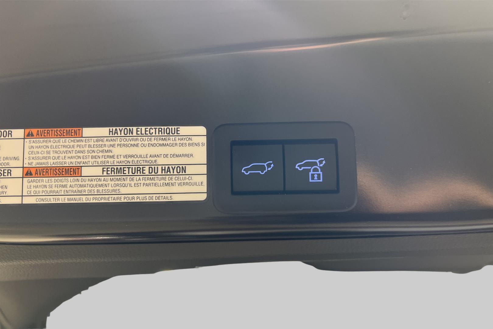 TOYOTA Yaris Cross 2024