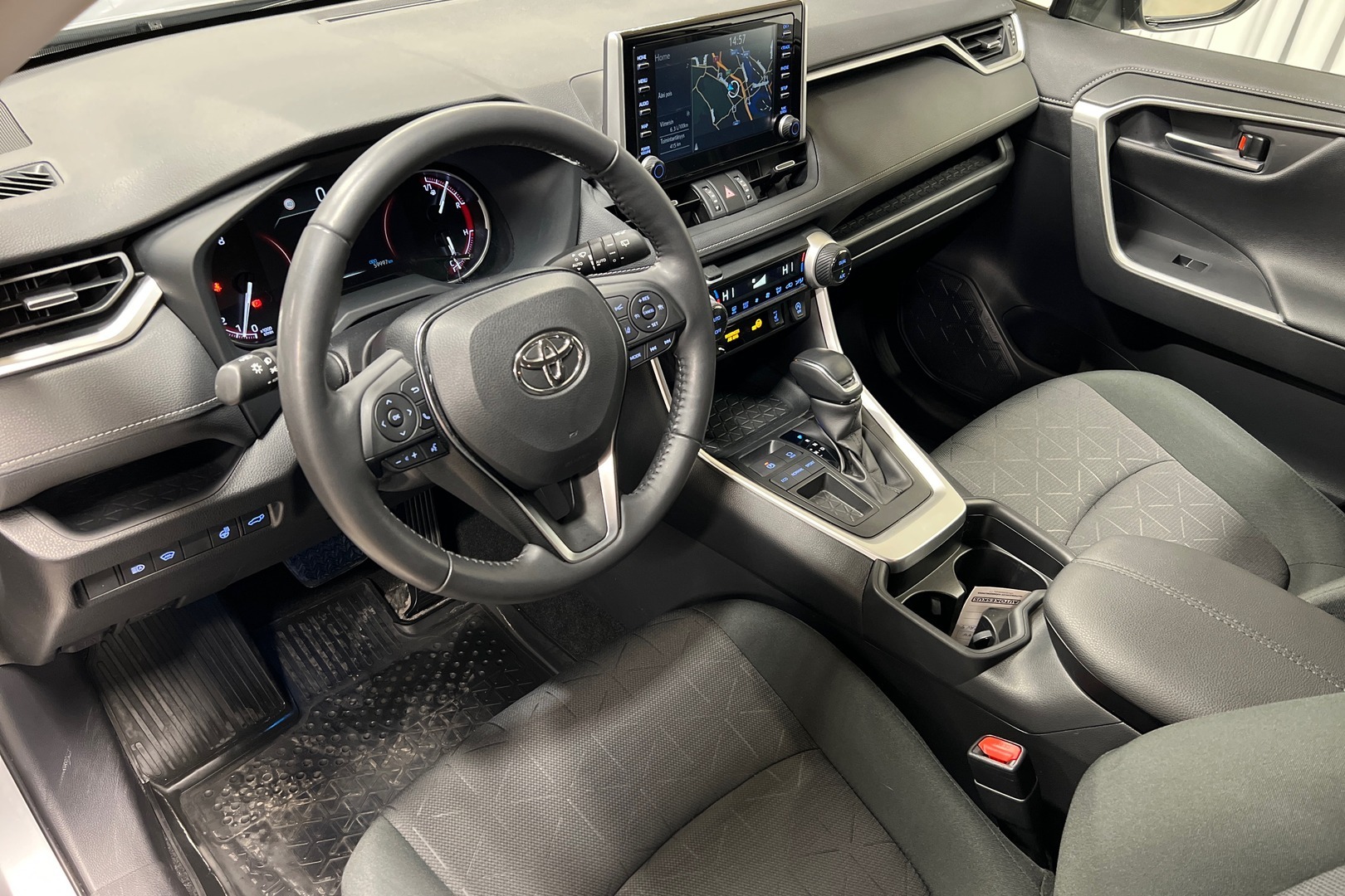 TOYOTA RAV4 2020