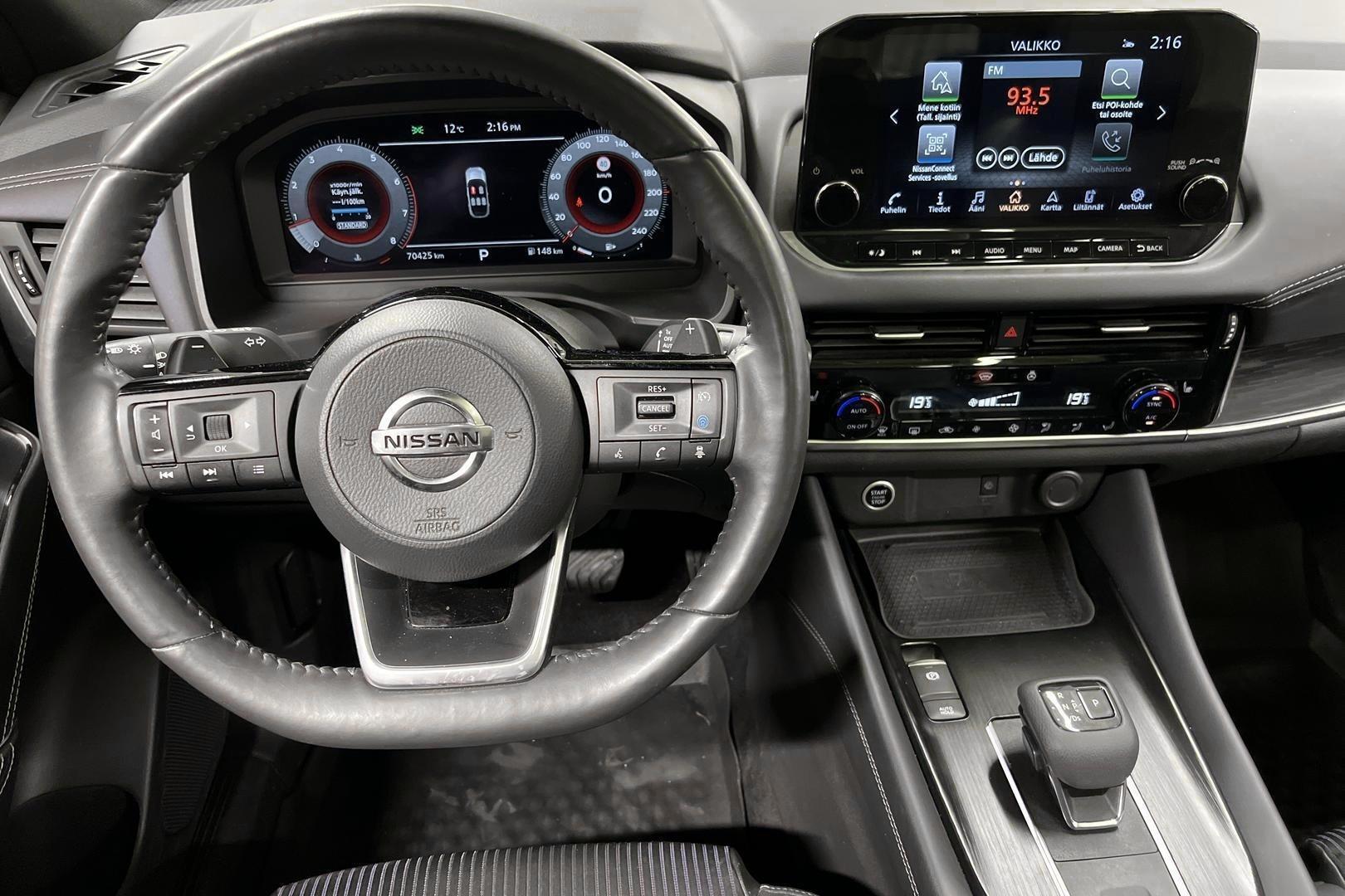 NISSAN Qashqai 2022