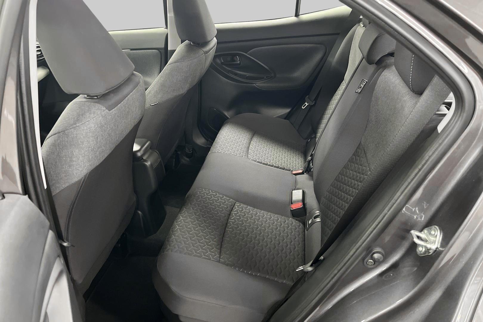 TOYOTA Yaris Cross 2022