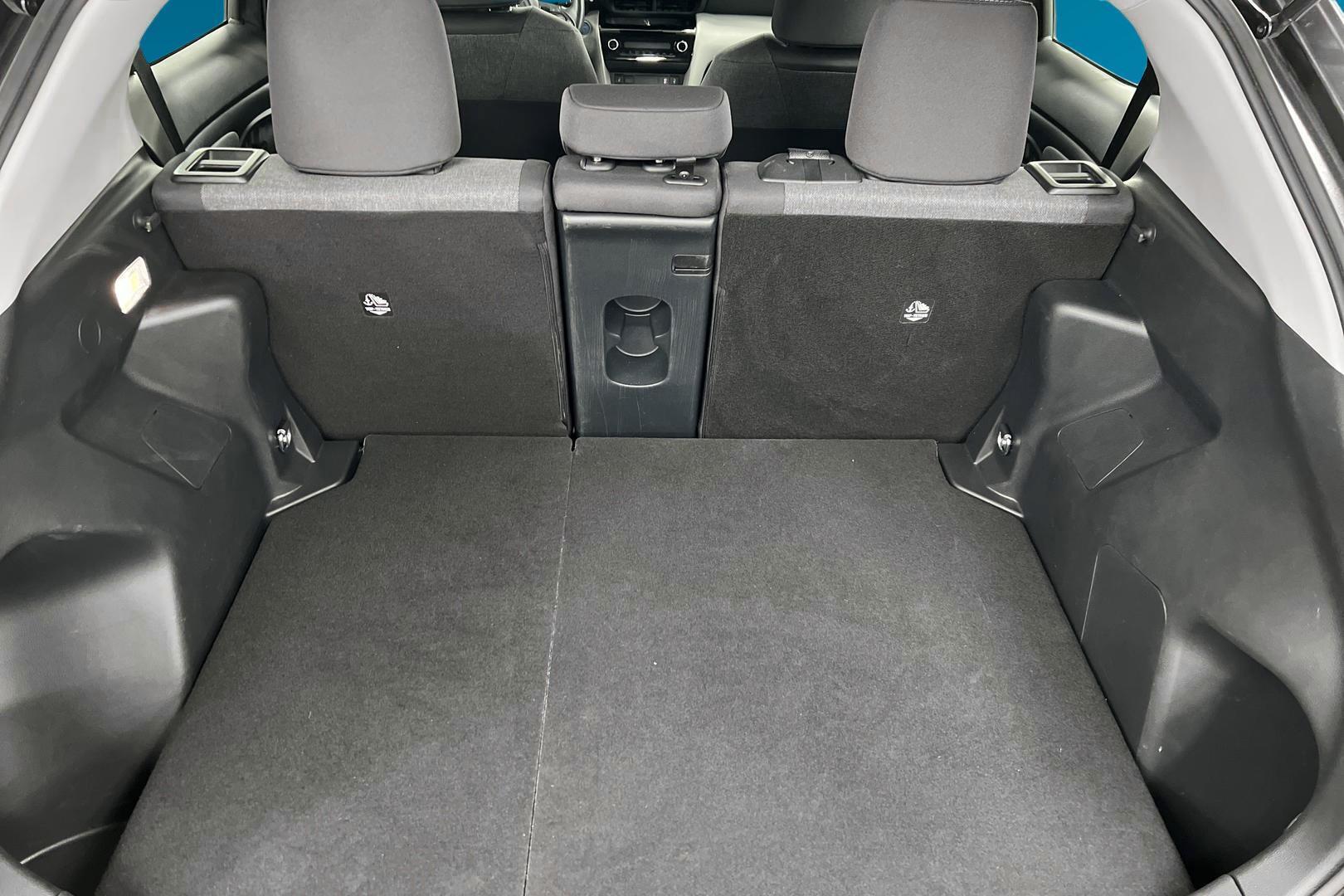 TOYOTA Yaris Cross 2022