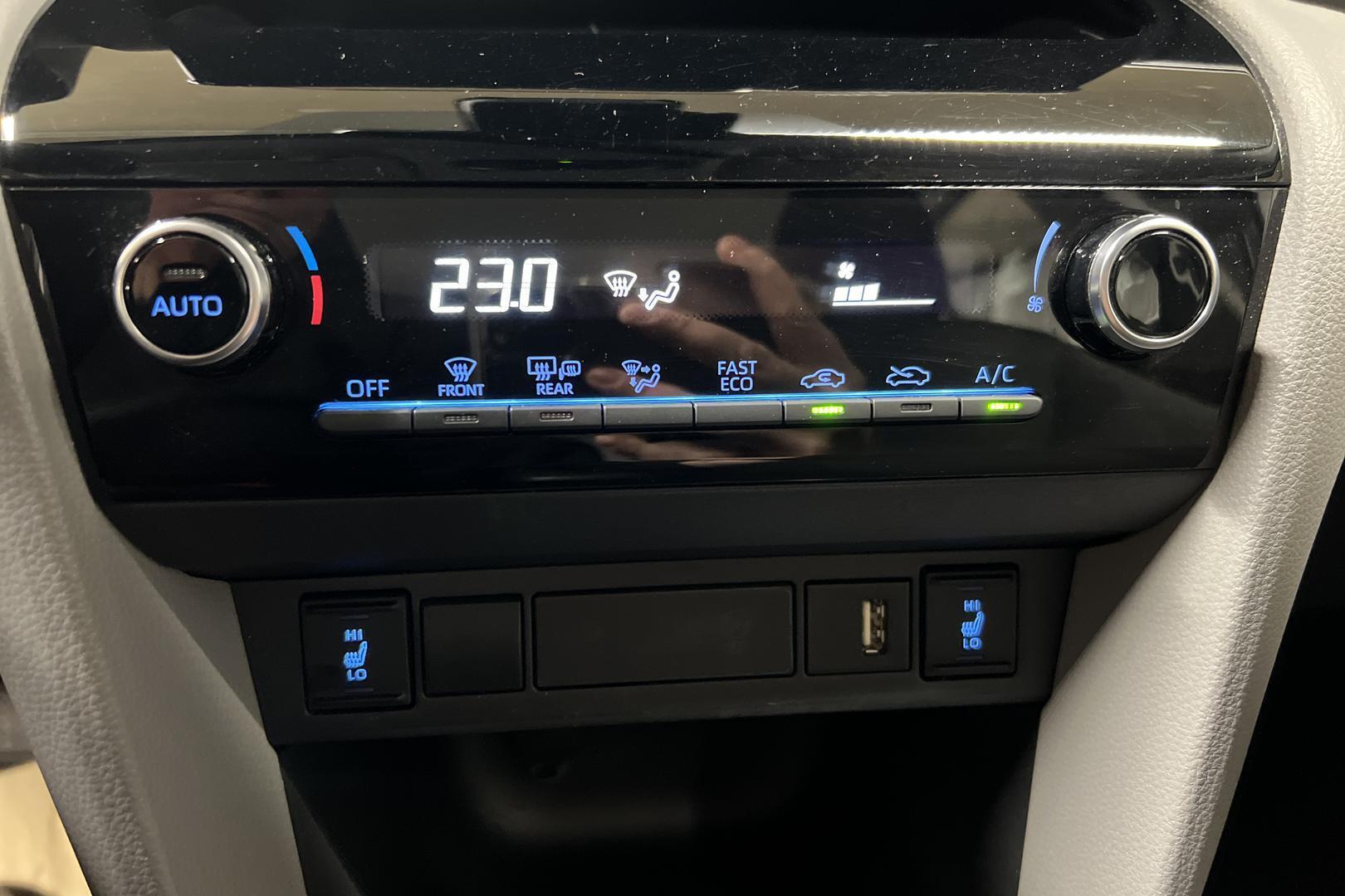 TOYOTA Yaris Cross 2022