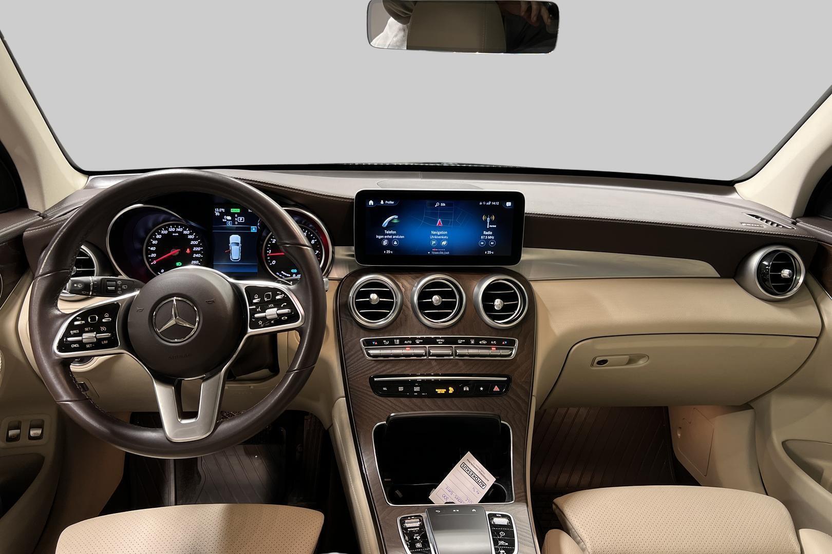 MERCEDES-BENZ GLC 2021