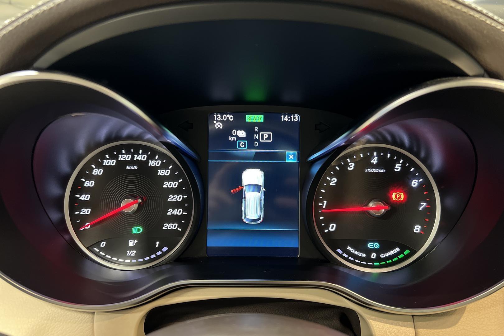 MERCEDES-BENZ GLC 2021