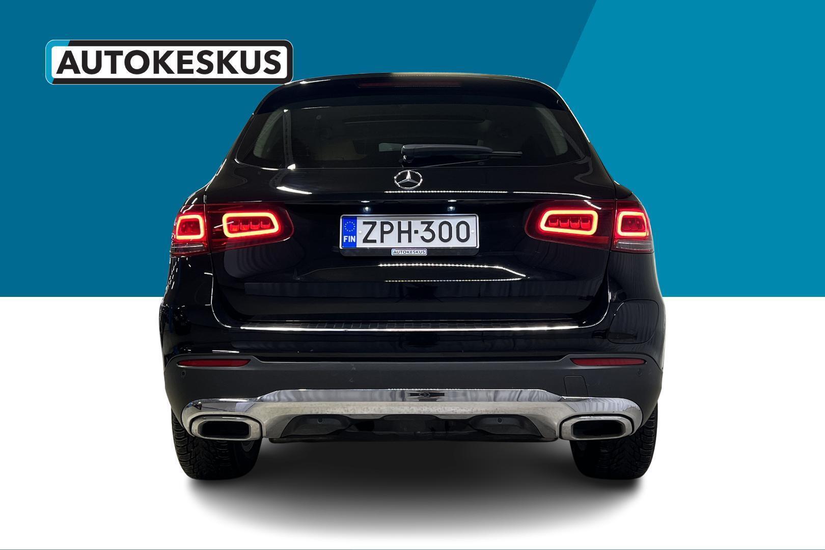 MERCEDES-BENZ GLC 2021