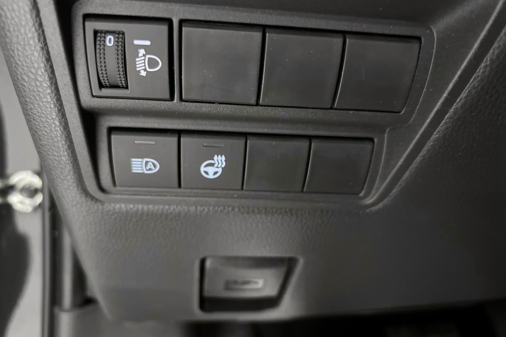TOYOTA Yaris 20